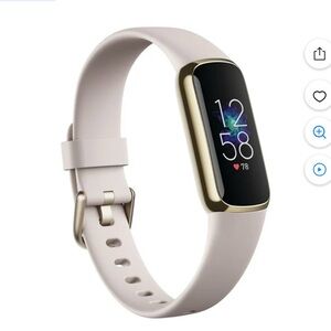 Fitbit Luxe (Lunar White/Soft Gold Stainless Steel)